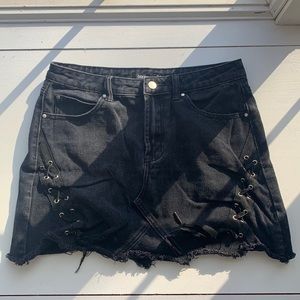 New Black BooHoo Jean Shorts